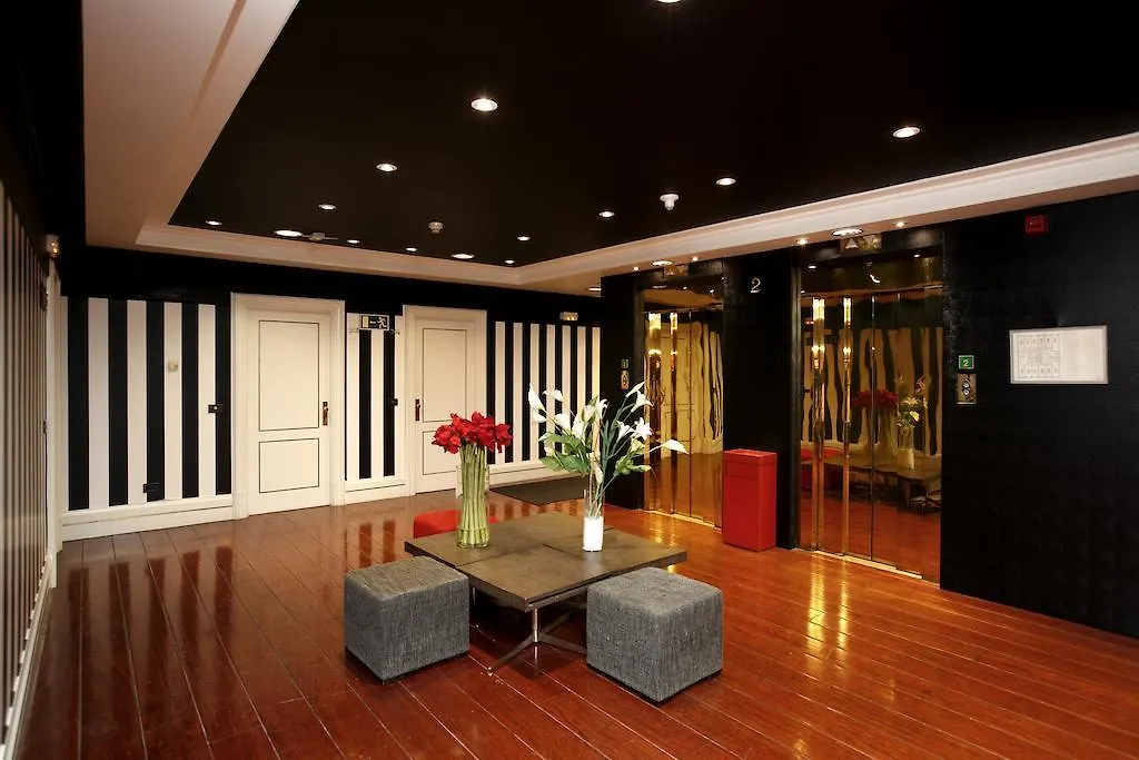 Hotel Lopez De Haro Bilbao 5*,  Spagna